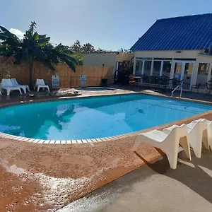 mi-tierra.top-hotels-puertorico.com/